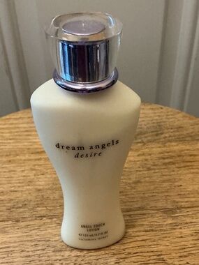Victoria’s Secret VS Dream Angels Desire Angel Touch Lotion 4.2 ounce